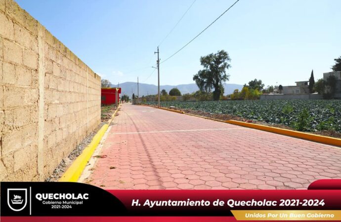 Entregan Obra en San Bartolomé Coscomaya