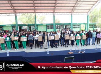 Entregan Equipos de Computo para Escuela Secundaria «Nicolas Bravo» en San simón de Bravo