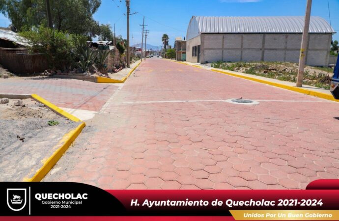 Entregan obra en San Simón de Bravo