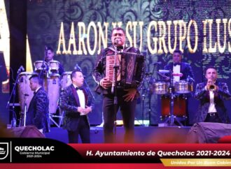 Se hace Presencia Aaron y su grupo ilusión en la Feria de Quecholac