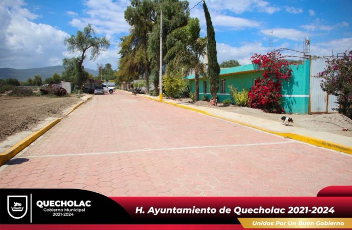 Entregan obra en Palmarito Tochapan.