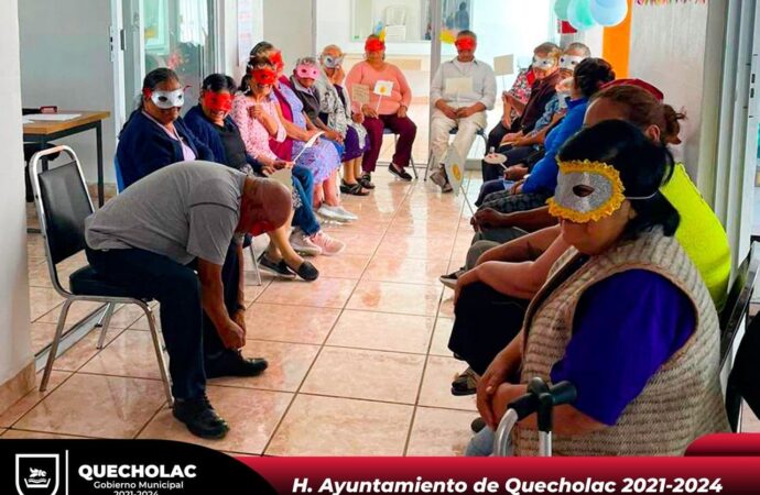 Celebran a los Abuelitos de Quecholac