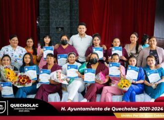 Realizan Graduación del curso de Primeros Auxilios e introducción a Laboratorio clínico.