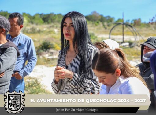 Inician rehabilitación de caminos en barrio del Calvario Quecholac