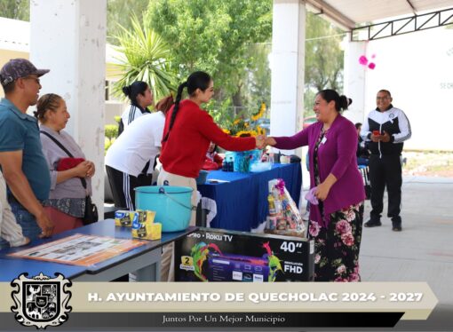 Participan en festival de la compañía de Jesús y San Simón de Bravo