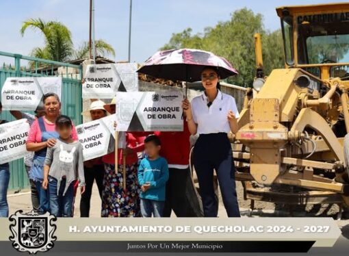 Dan banderazo de arranque de obra en San Simón de Bravo.