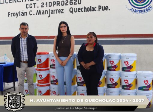 Entregan apoyo en Pintura a la Escuela Licenciado Benito Juárez en Froylán C. Manjarrez.