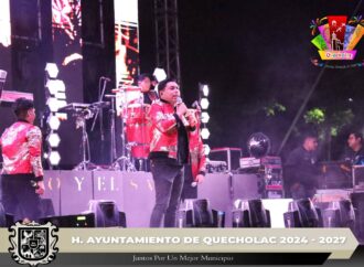 Grupo Quintana y Banda la Chingona presentes en el 5to. Baile de Feria en Quecholac