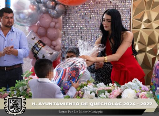 Acuden a Graduación del CAIC el Sabino en Froylan C. Manjarrez