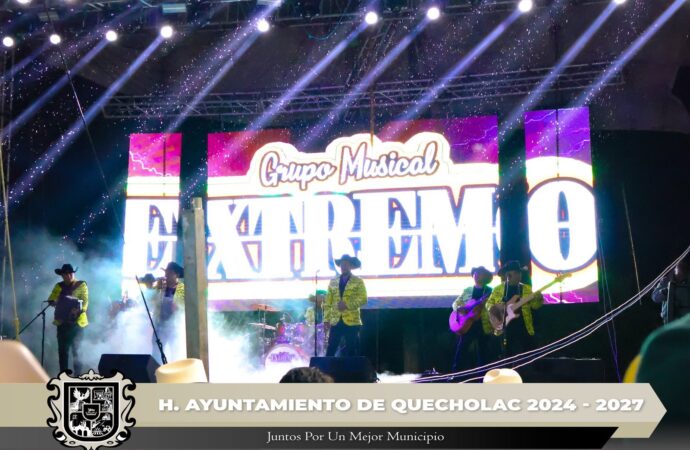 Organizan Baile de Feria en el Barrio de San Francisco en Palmarito Tochapan