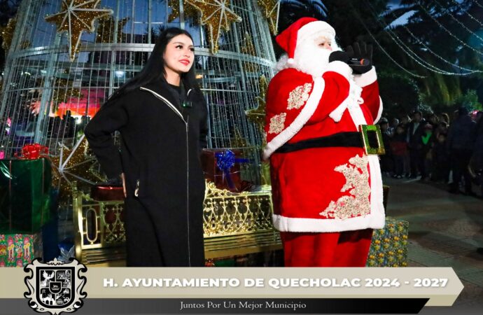 Realizan encendido de los destellos navideños en la cabecera Municipal.