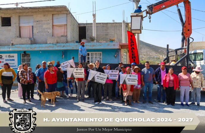 Dan Banderazo de Arranque de obra por Rehabilitación de Alumbrado Público en Santa Catarina Villanueva.