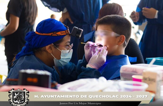 La BUAP presente en Jornada de Salud Bucal de Palmarito Tochapan