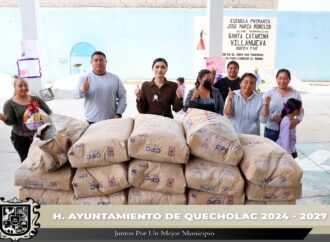 Realizan Apoyo de Material a Primaria de Villanueva