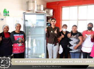 Realizan entrega de Refrigerador en Jardín de niños en Villanueva.