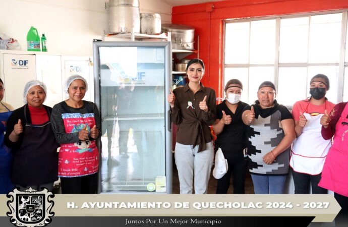 Realizan entrega de Refrigerador en Jardín de niños en Villanueva.