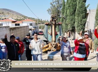 Realizan banderazo de arranque de obra en Santa Catarina Villanueva.
