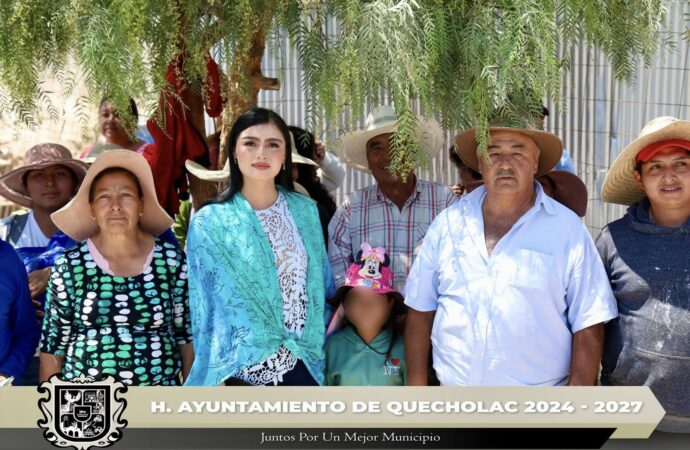Alcaldesa de Quecholac se Reúne con vecinos de la cabecera municipal.