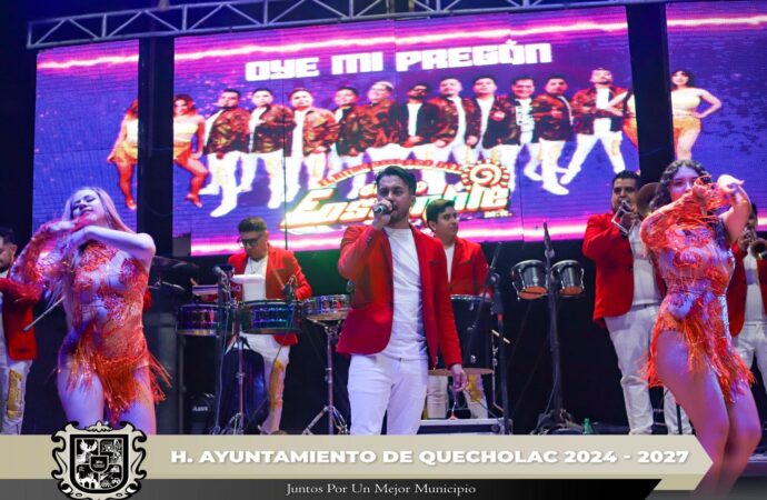 Realizan Baile en la comunidad en San Simón de Bravo.