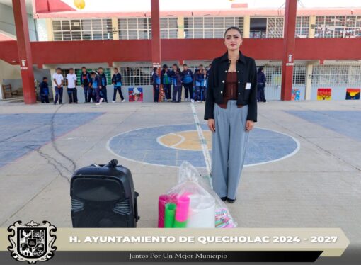 Entregan equipamiento y utensilios para el comedor de la Escuela Telesecundaria Emiliano Zapata
