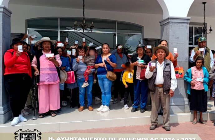 Se realizó entrega de medicamentos, para personas del Municipio de Quecholac.