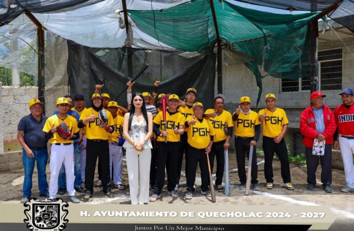 La Presidenta María Guadalupe Martínez Gerardo se reunió con deportistas de Guadalupe Enríquez.