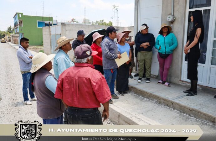 Realizan reunión en San Simón de Bravo.