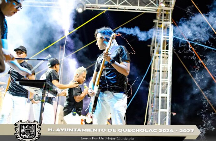Se llevó a cabo el Baile de Feria en el Barrio de San Juan.
