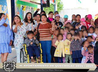 Se realizó la entrega de malla en el jardín de niños 10 de mayo, en la compañía de Jesús.
