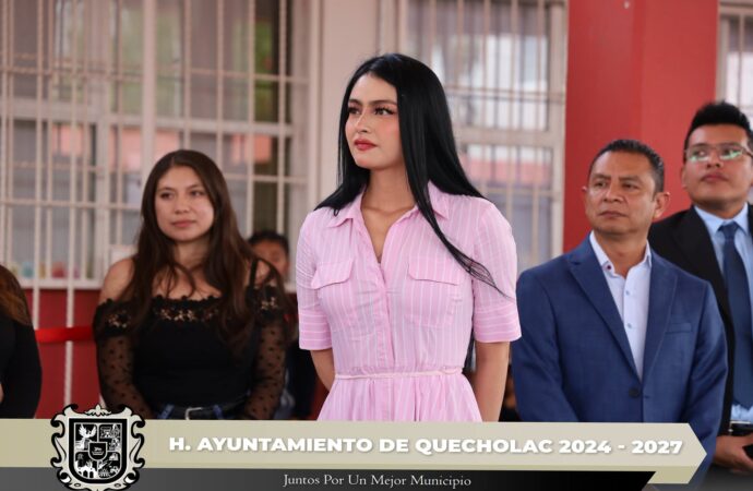 Realizaron entrega de material a la Escuela Primaria de San Simón de Bravo.
